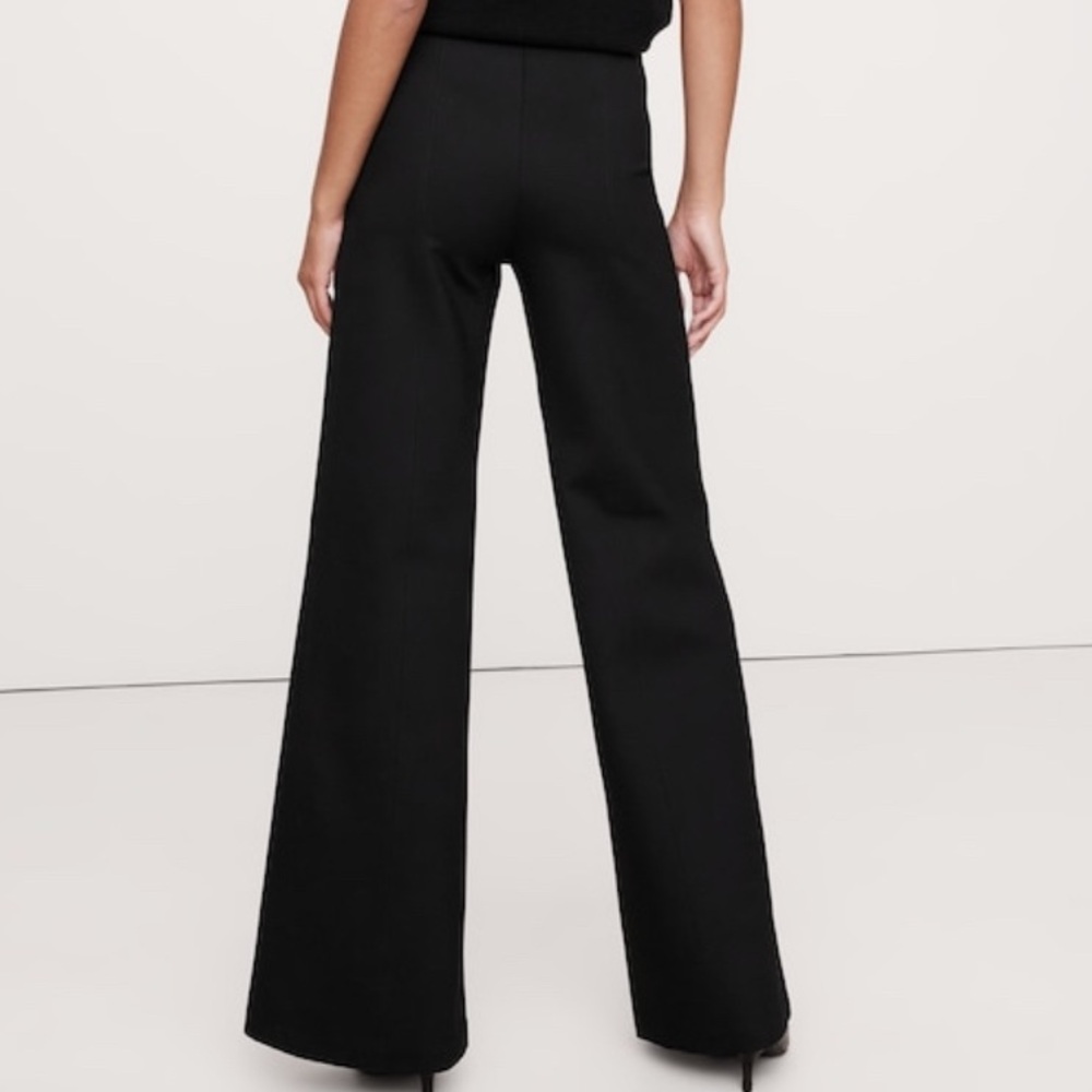 Banana Republic, Medium, Navy Wide Leg Pants - Picture 12 of 13